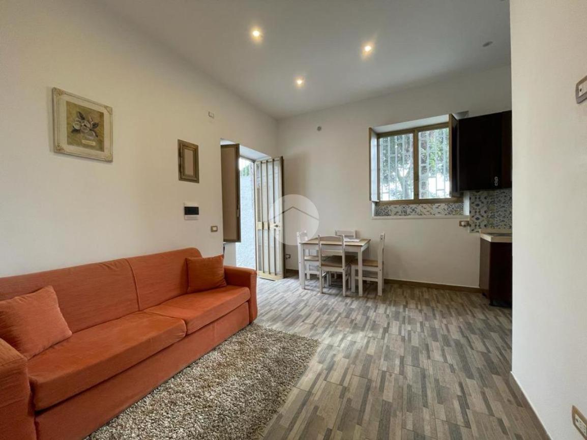 Villa L'Oasi Di Luis à Naples Extérieur photo